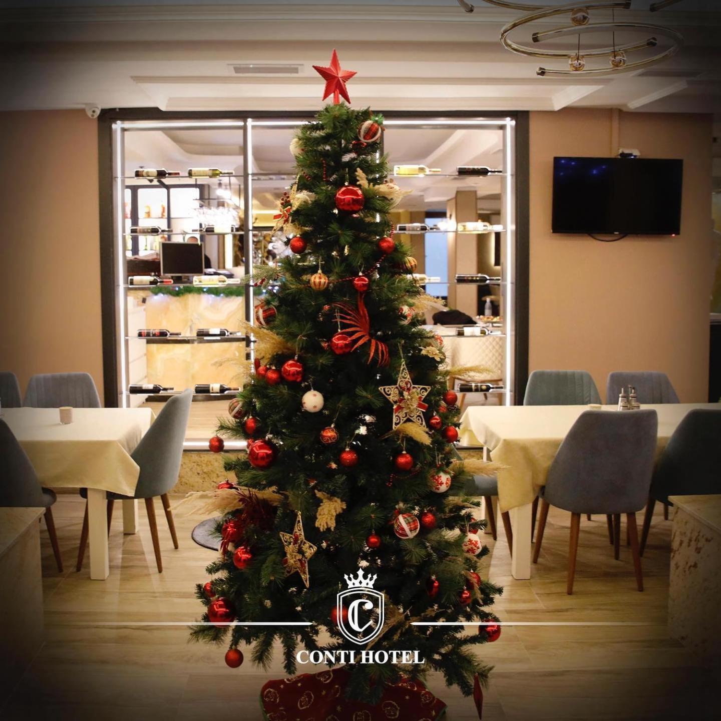 Conti Hotel & Restaurant Gjakova ภายนอก รูปภาพ